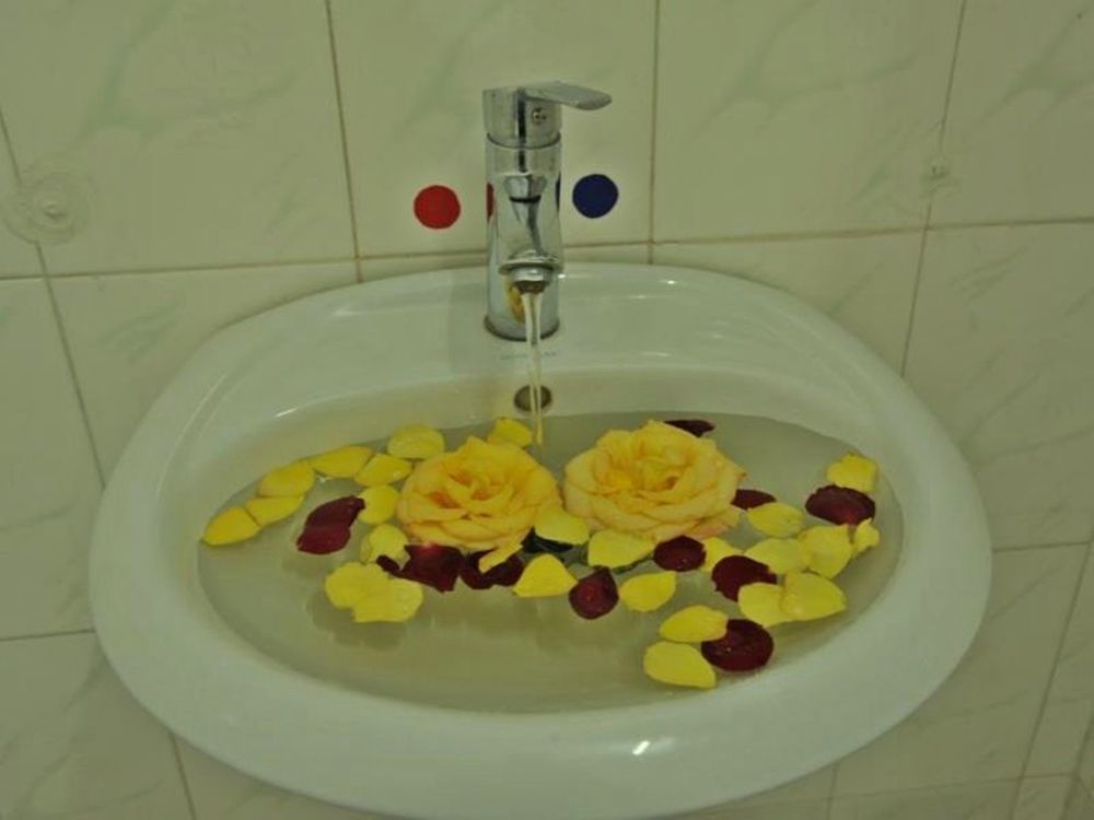 Hotel Golden Crown 2*